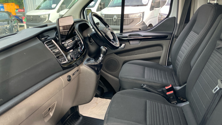 Ford Transit Custom 280 L1 Diesel Fwd 2.0 EcoBlue 130ps Low Roof Limited Van